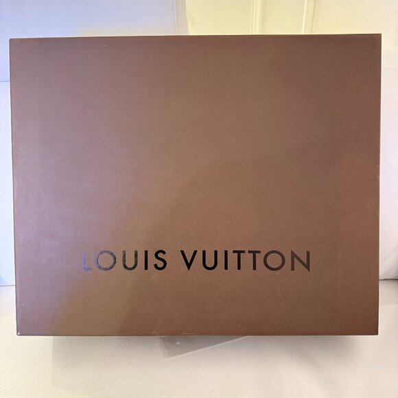 Louis Vuitton Other - Authentic LOUIS VUITTON LV Gift Box extra large